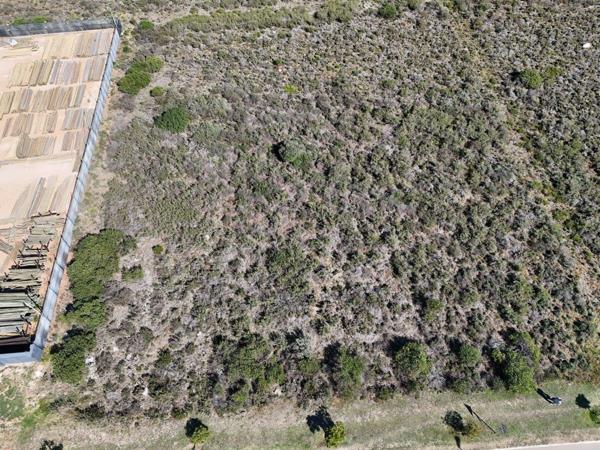 3 924 m² Land