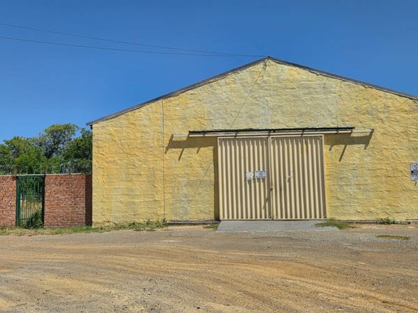 1 050  m² Industrial space