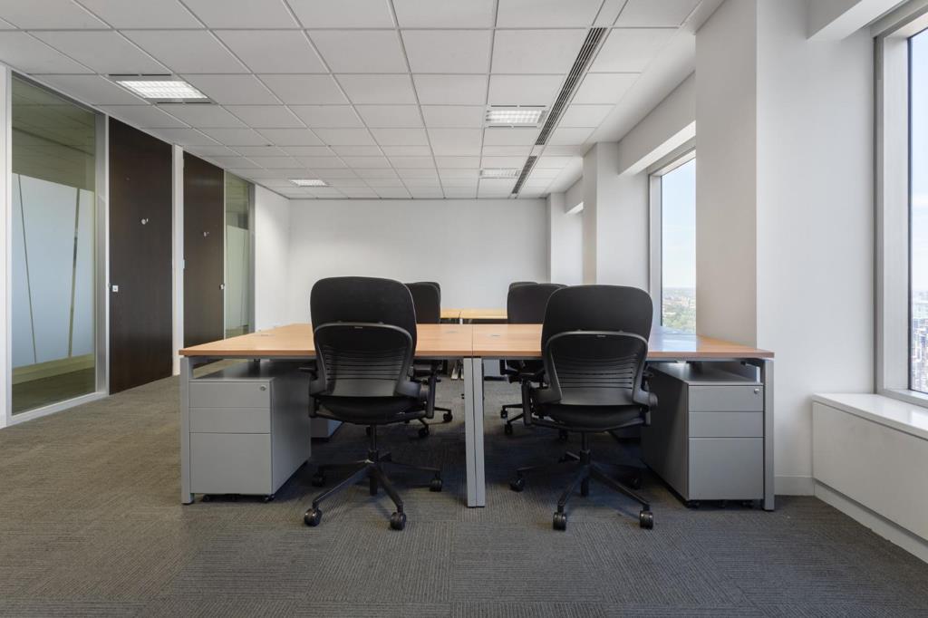 100 m² Office Space