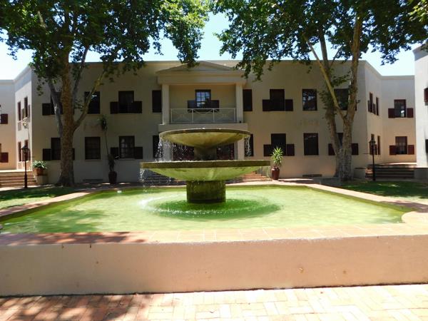 287  m² Commercial space