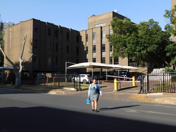 184  m² Commercial space