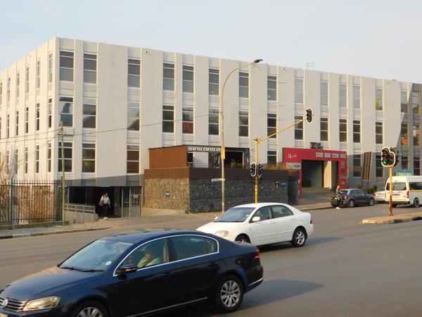 436  m² Commercial space