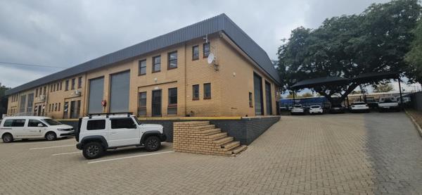 452  m² Industrial space