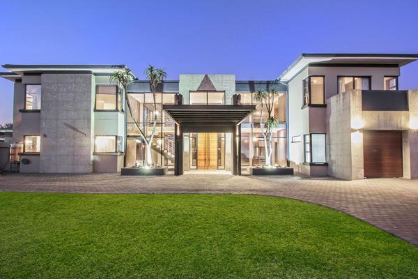 5 Bedroom House