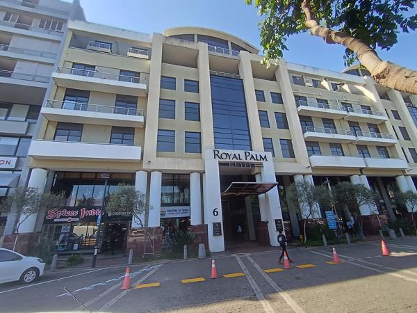 251  m² Commercial space