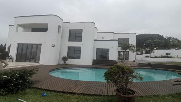6 Bedroom House