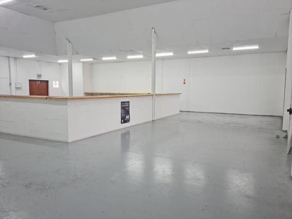 239  m² Industrial space
