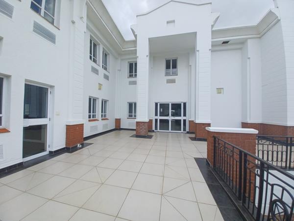 1 224 m² Office Space