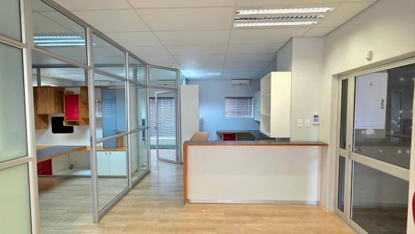 74  m² Industrial space