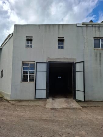 112  m² Commercial space