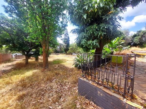 1 982 m² Land