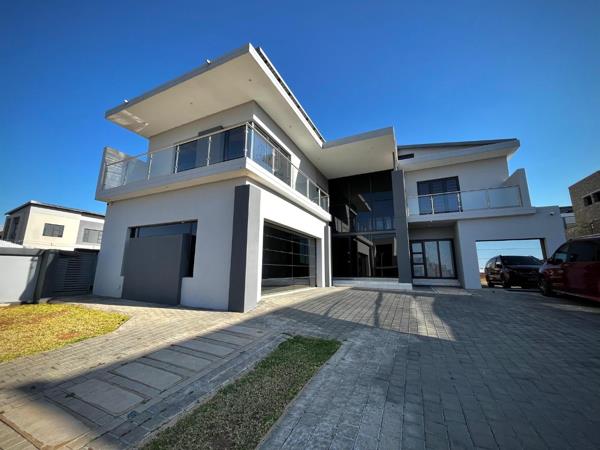 5 Bedroom House