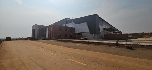 11 694  m² Industrial space