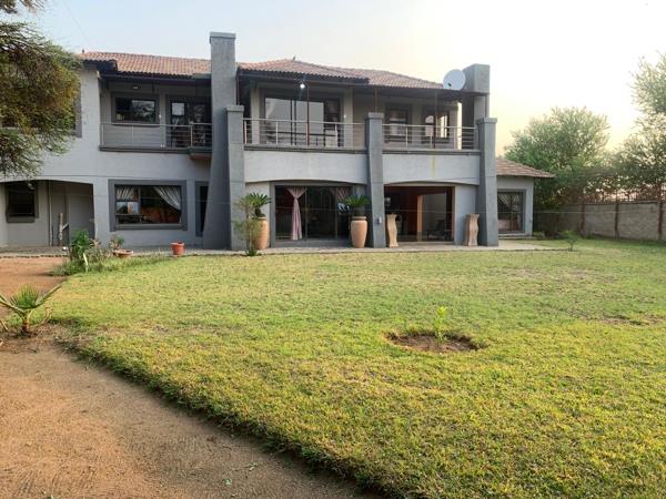 5 Bedroom House