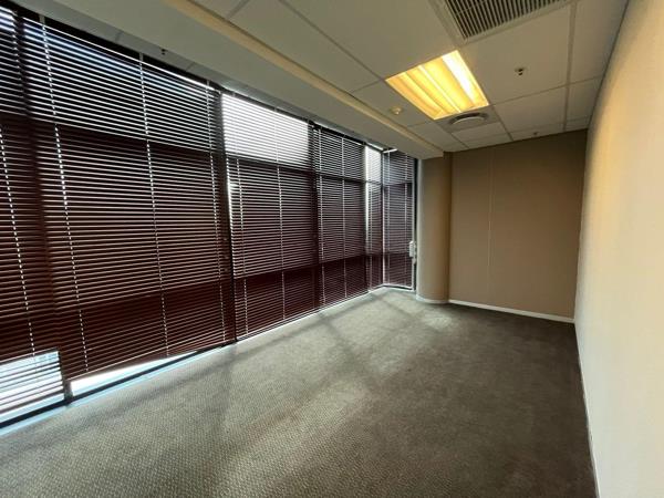 249  m² Commercial space