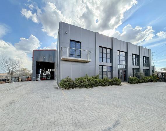 2 644  m² Industrial space