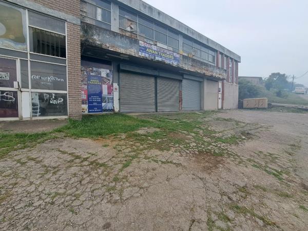 1 400 m² Commercial space