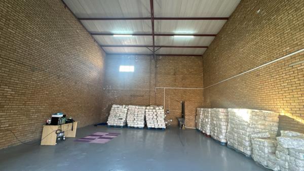 150 m² Commercial space