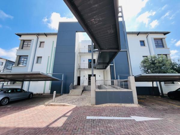 1 210  m² Commercial space