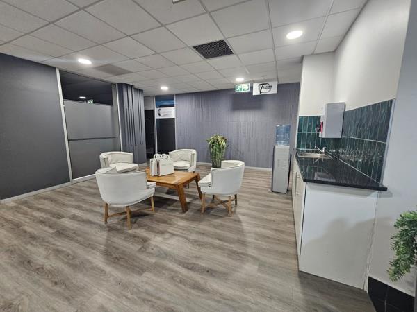 57  m² Commercial space