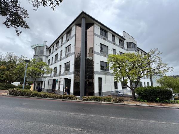 90  m² Commercial space