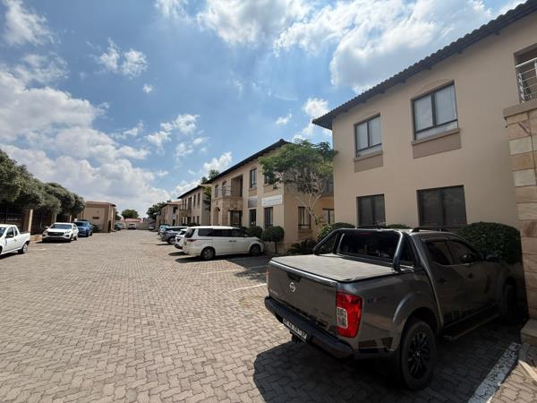 90  m² Commercial space