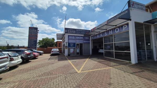 684  m² Commercial space