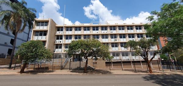 3 684  m² Commercial space