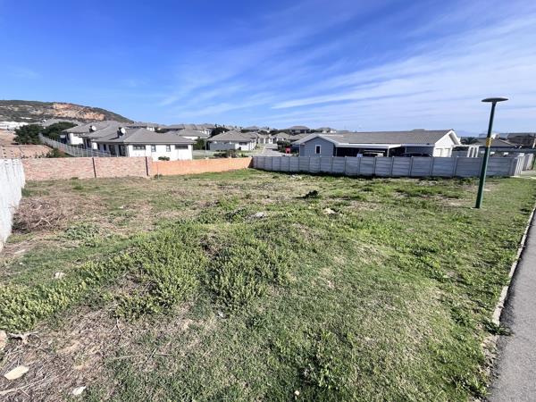 623 m² Land