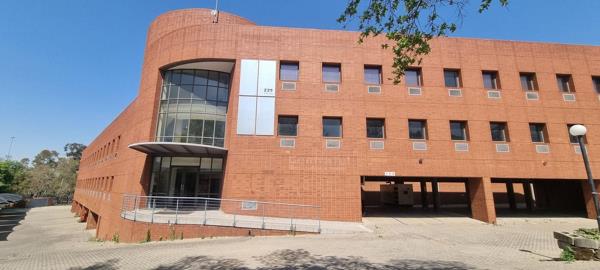 3 229 m² Office Space