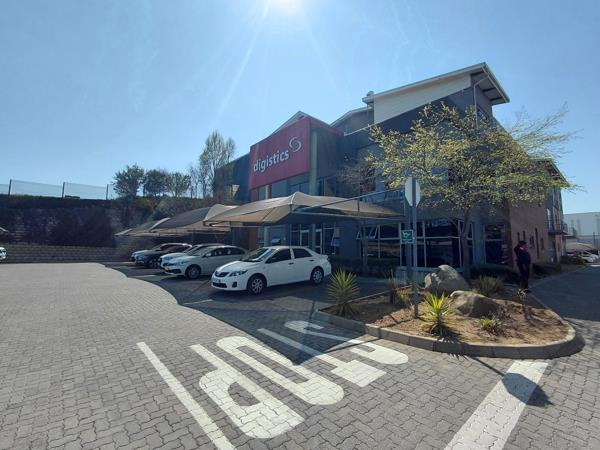 2 002 m² Commercial space