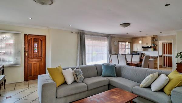3 Bedroom Simplex