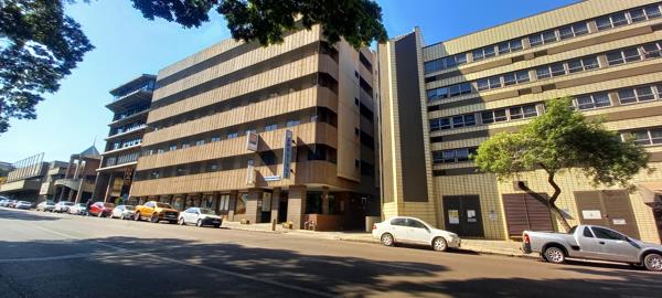 231  m² Office Space