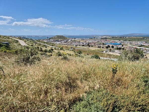 651 m² Land