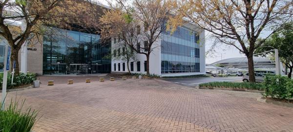2 700 m² Office Space