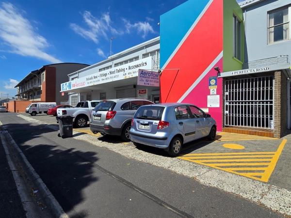 980  m² Industrial space