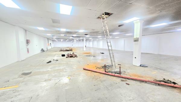 1 554  m² Commercial space