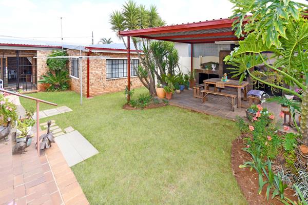 5 Bedroom House