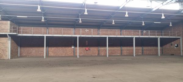 2 000  m² Industrial space