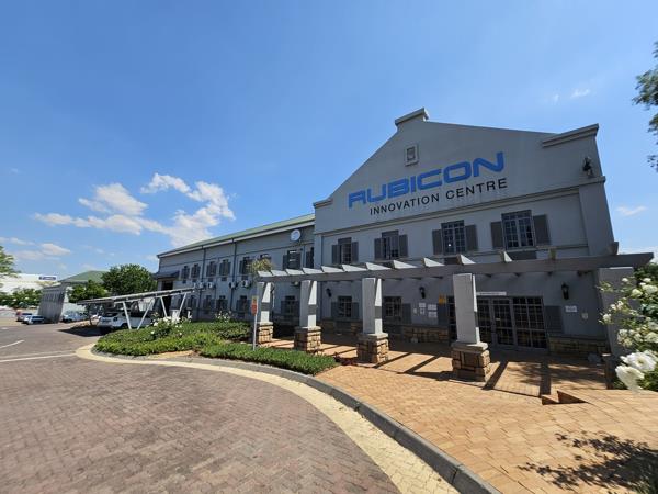 1 533  m² Industrial space