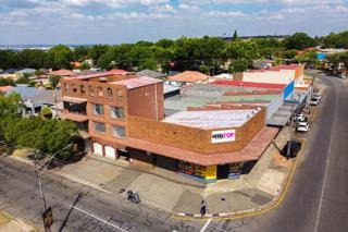 367  m² Commercial space