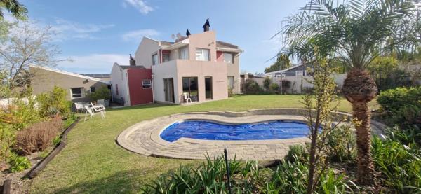 15 Bedroom House
