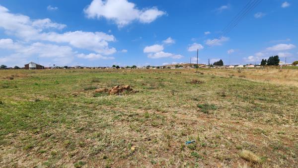 2 855 m² Land