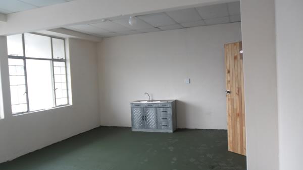 2 070  m² Commercial space