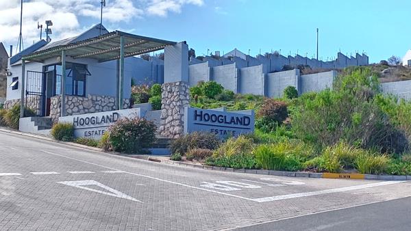 653 m² Land