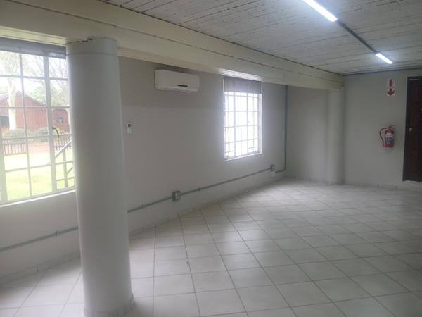 26  m² Commercial space