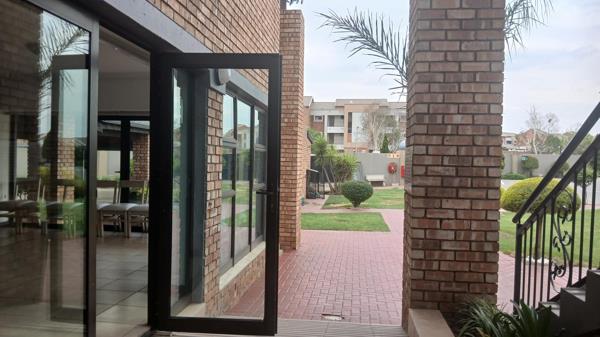 651 m² Land