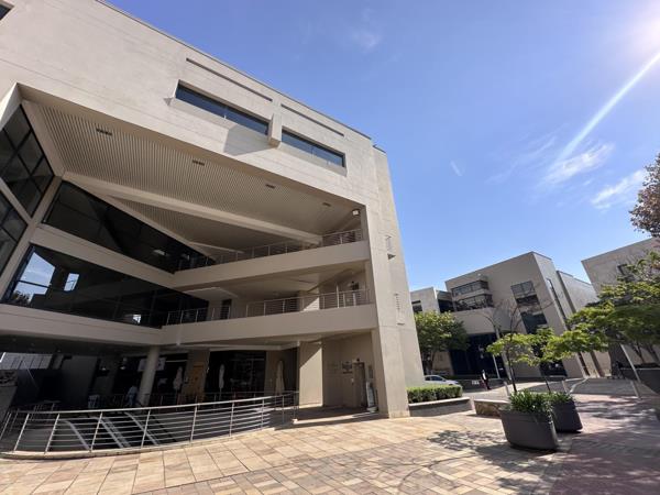 659  m² Office Space