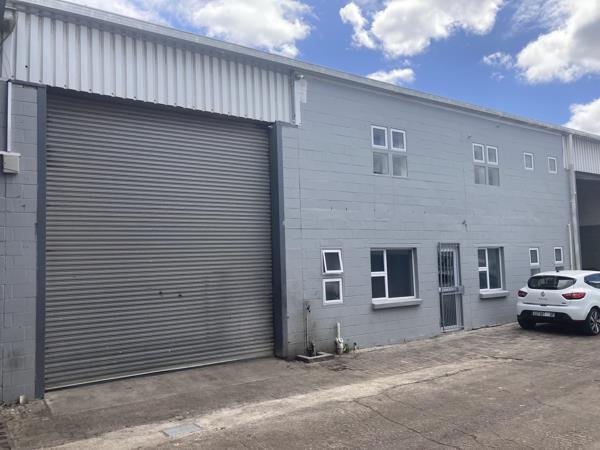 410  m² Industrial space