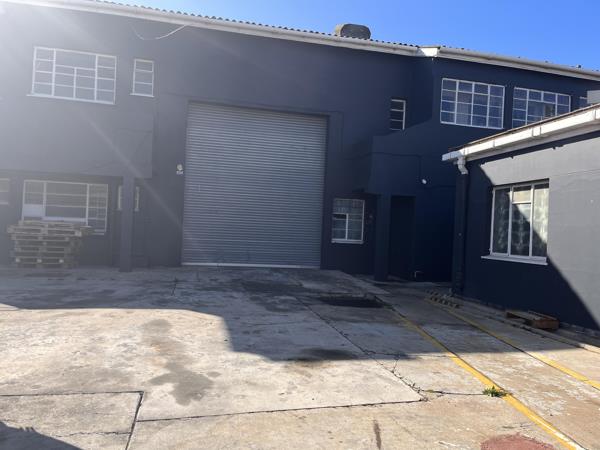 236  m² Industrial space